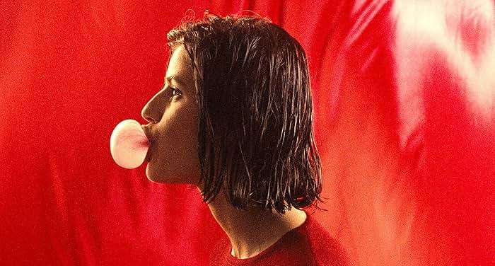 Three Colors: Red (The Criterion Collection) [Blu-ray] - Image 2