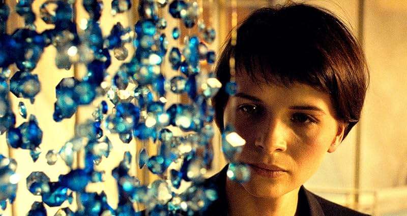 Three Colors: Blue (The Criterion Collection) [Blu-ray] - Image 2