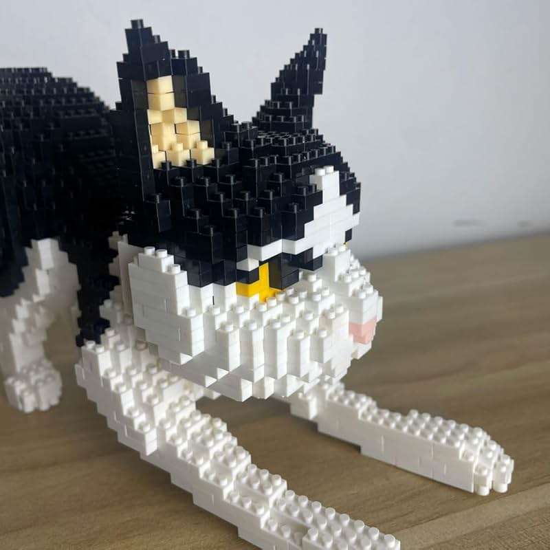 alltogetho Cow Cat Model Micro Mini Building Block Toys Sets: Enjoy Layered Black-and-White Patterns with The Dynamic Running Pose - Image 4