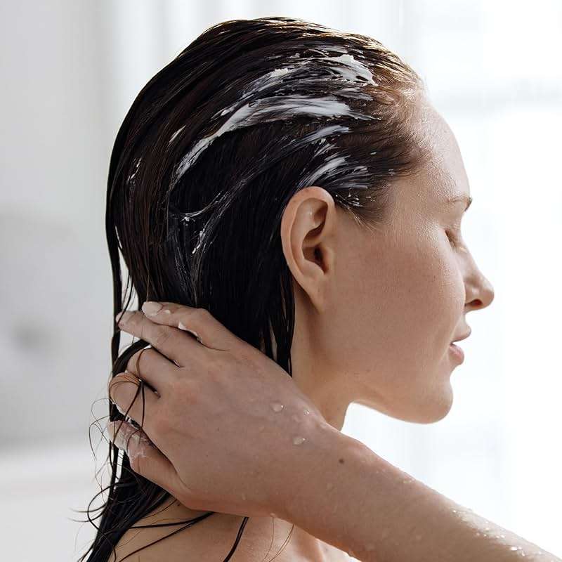 Kristin Ess Clarifying Shampoo and Conditioner Set - Shampoo and Conditioner for Women - Shampoo for Oily Hair + Build Up - Works with All Hair Types - Restores Hair Shine + Scalp Health, 33.8 fl oz - Image 5