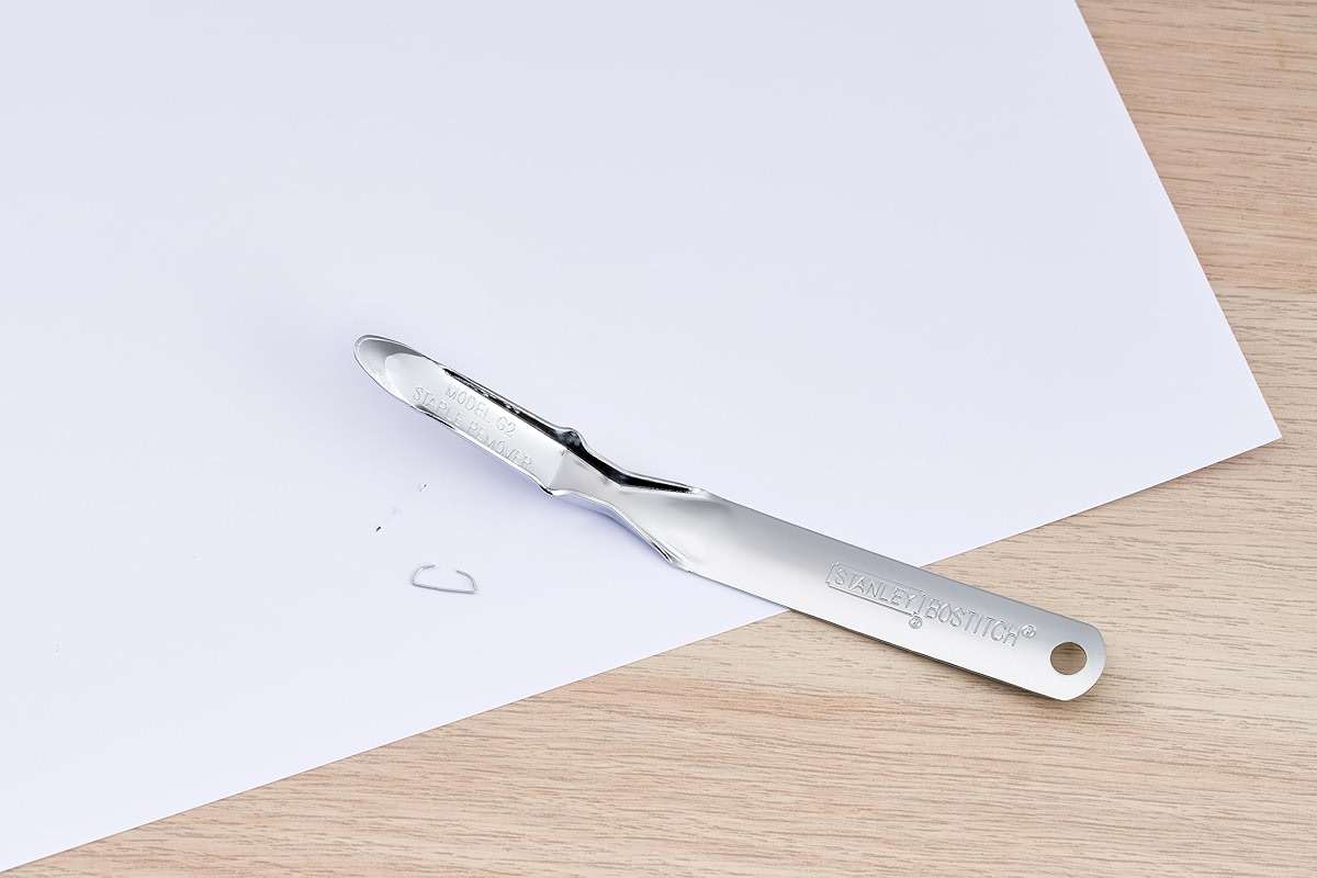Bostitch Office Premium Staple Remover Tool, No Tear Push-Style Staple Puller, All-Metal, Chrome, Pack of 3 - Image 4