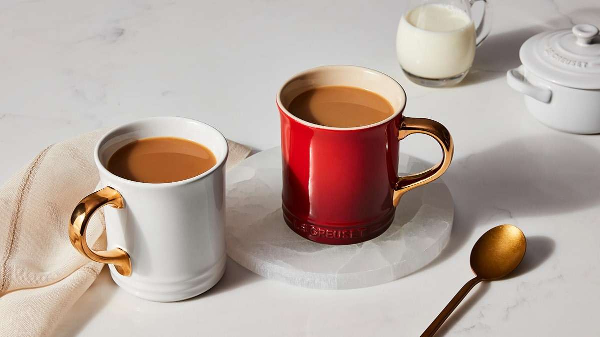 Le Creuset Stoneware Vancouver Mug with Gold Metallic Handle, 14 oz., White - Image 2