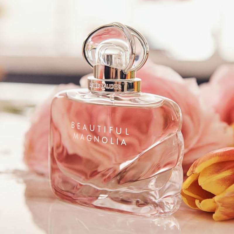 Estée Lauder Beautiful Magnolia Eau de Parfum Spray with Notes of Lush Magnolia, Solar Gardenia, Warm Woods & Luminous Musk | Floral Perfume for Women | Perfumes for Women - Image 3