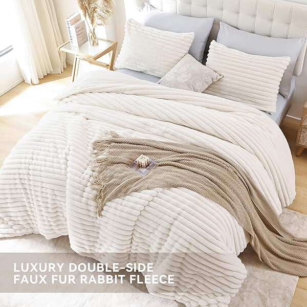 Smoofy Fluffy Queen Comforter Set 3 Pieces - Cream White Fleece Fluffy Comforter Set, Luxury Fuzzy Queen Bedding Set, Soft Warm Bed Set All Season, Heavy Faux Fur Comforter with 2 Pillow Cases - Image 4