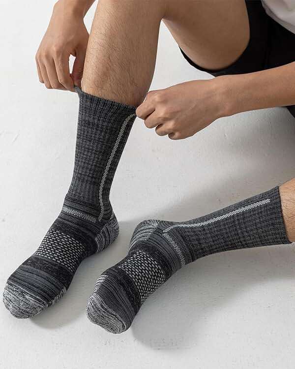 Niorasen Men's Cotton Crew Work Socks, 5 Pairs Cushioned Boot Moisture Athletic Socks for Hiking Sports Running - Image 6