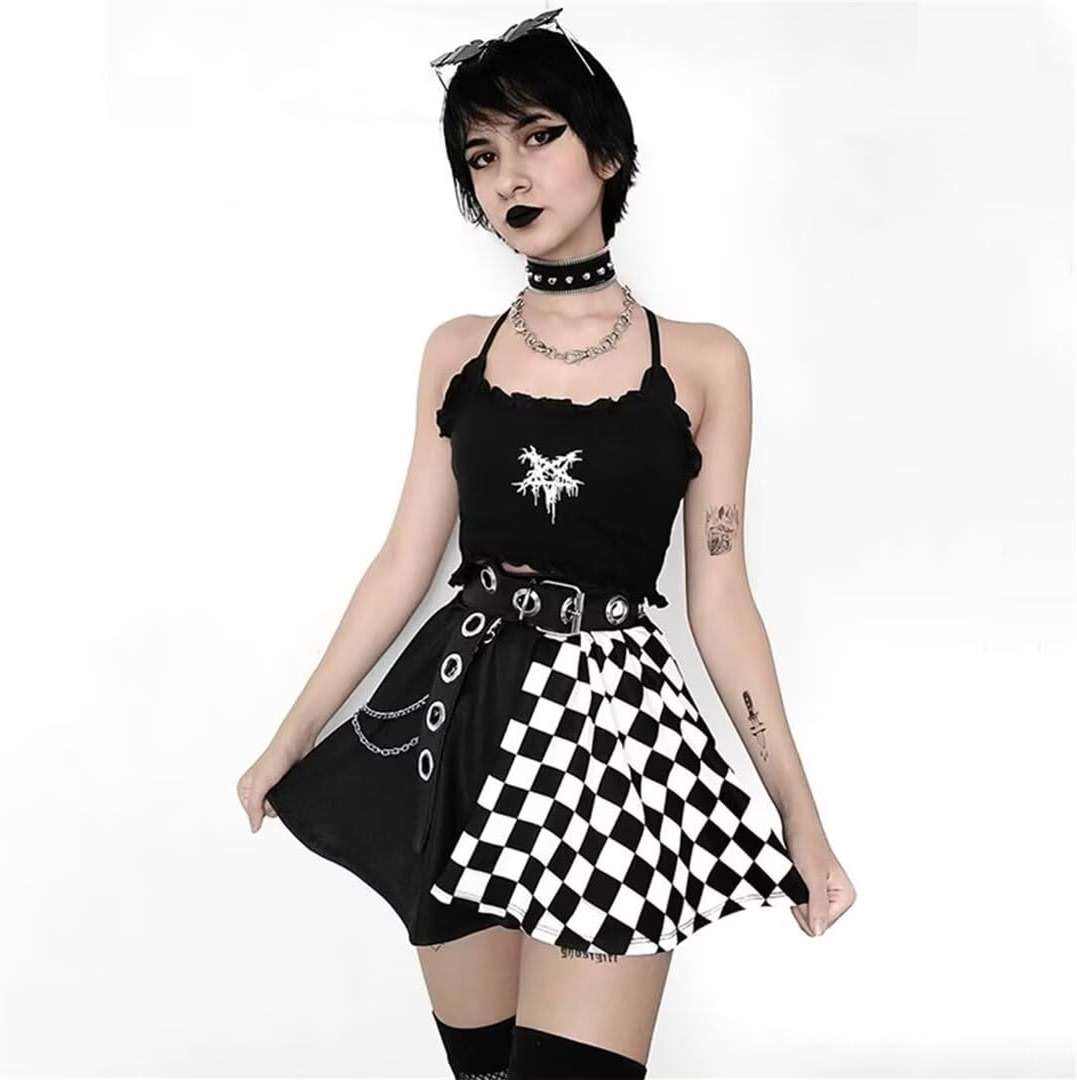 Ruolai Goth Black Pleated Mini Skirt with Chain High Waisted Tennis Skirt - Image 4