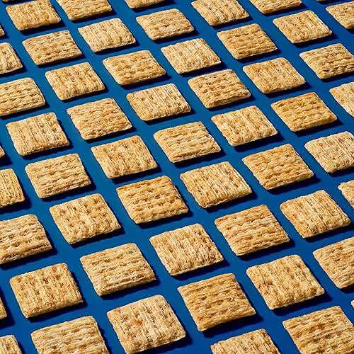 Triscuit Minis Original Whole Grain Wheat Crackers, Vegan Crackers, Bulk Lunch Snacks, 20 Snack Packs - Image 4