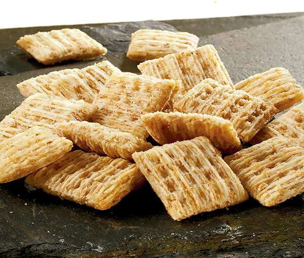 Triscuit Minis Original Whole Grain Wheat Crackers, Vegan Crackers, Bulk Lunch Snacks, 20 Snack Packs - Image 10