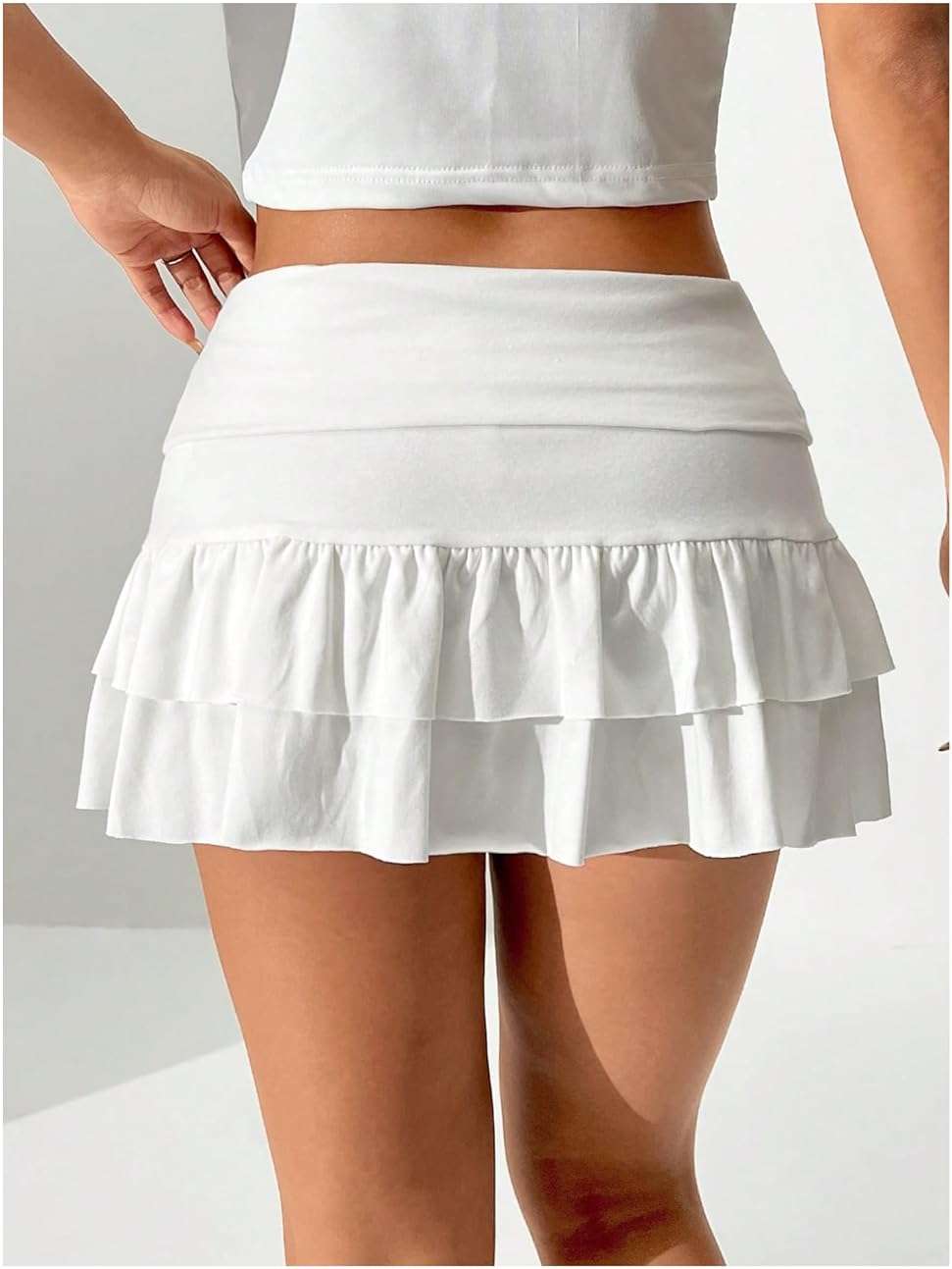Verdusa Women's Ruffle Layered Mini Skirts Fold Over Flared Flowy Y2K Skirt with Shorts Underneath Summer Vacation Outfits - Image 2
