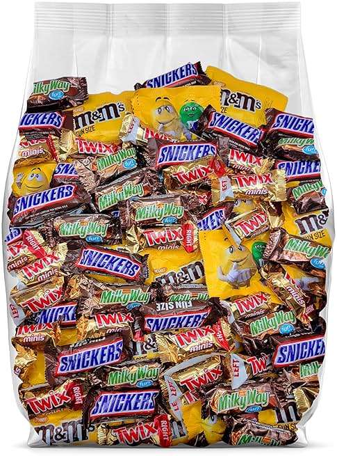 Yummy Chew Mars Assorted Chocolate Candy Variety Pack - 5lb Bulk Chocolate Candy Assortment - Individually Wrapped Fun Size Snickers, Twix, and Milky Way Mixed Chocolates - 5 Pound Bag of Bulk Candy - Image 1