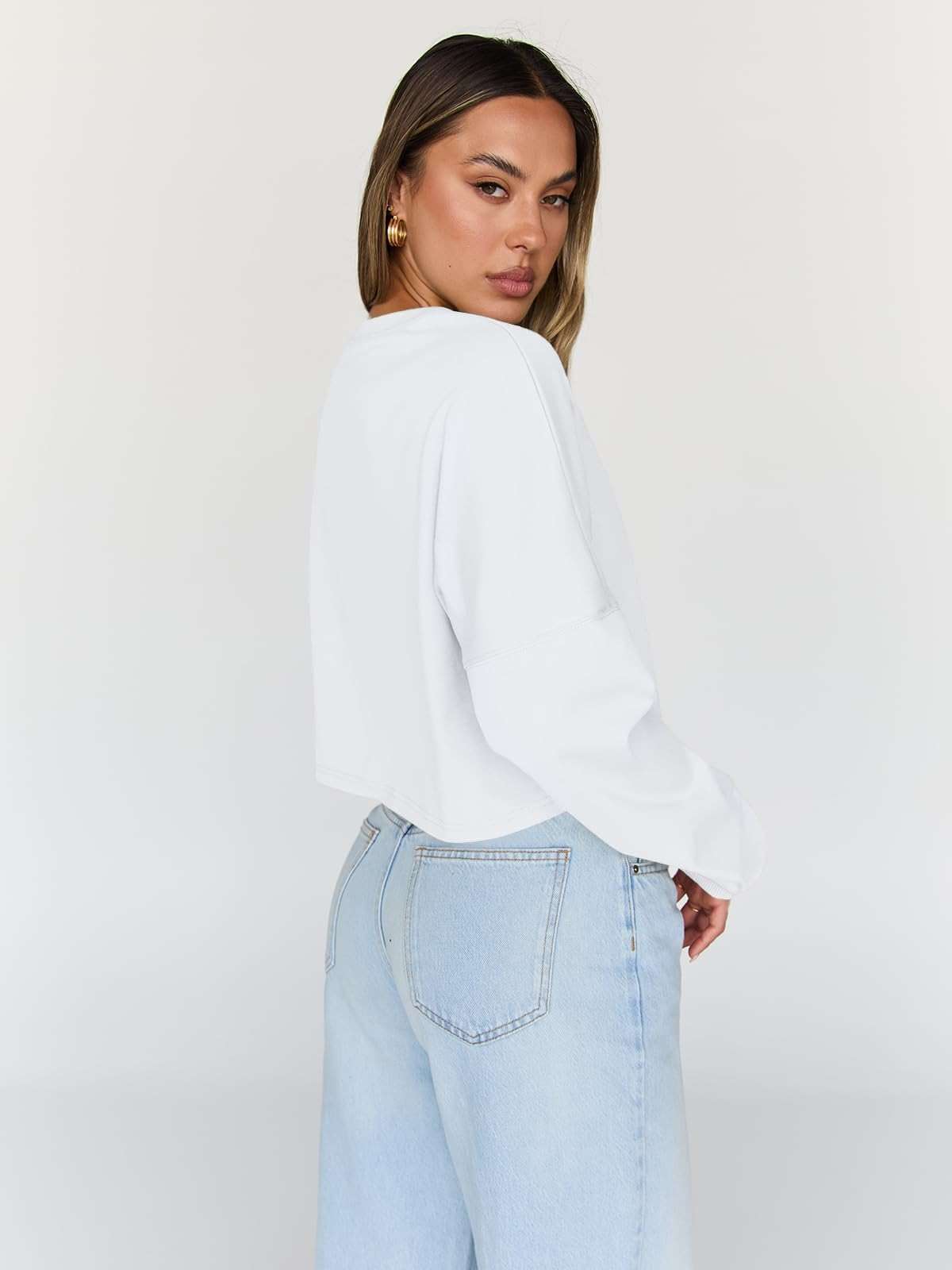 Trendy Queen Cropped Sweatshirts for Women Oversized Crewneck Sweaters Long Sleeve Tops Fall Winter Clothes 2026 - Image 4