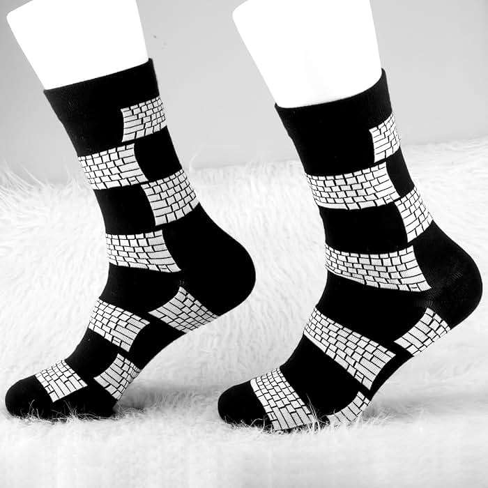 MBMSO 2 Pairs Information Technology Socks Appreciation Gift for Coder Network Engineer Gifts for Men Binary Code Gifts Socks - Image 5