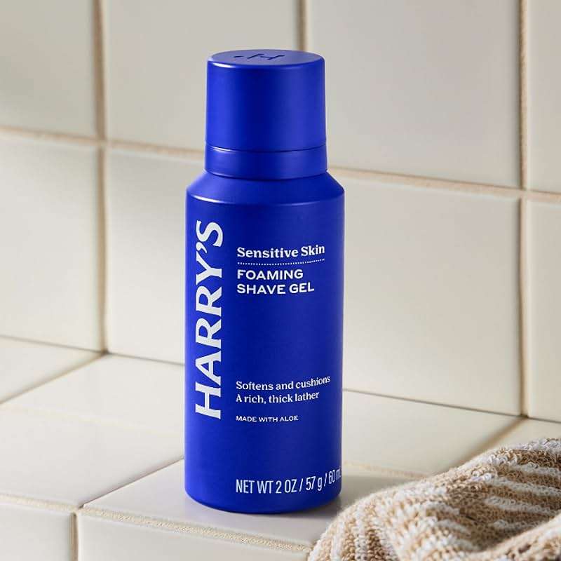 Harry's Travel Shaving Kit for Men - Toiletry Bag, Razor, Foaming Shave Gel, and Blade Cover -Travel Size Toiletries - Image 4
