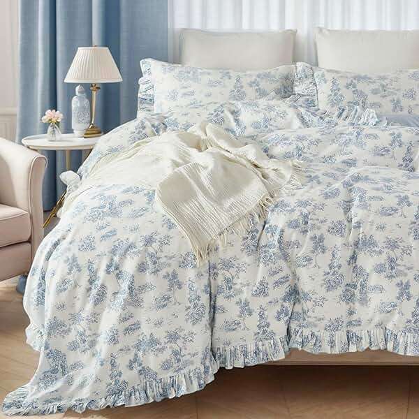 Brandream French Country Toile Queen Duvet Cover Set for Girl Women Bedroom Vintage Blue Toile Floral Print 100% Cotton Duvet Quilt Comforter Cover Pillow Shams Set with Delicate Ruffle Fringe - Image 4