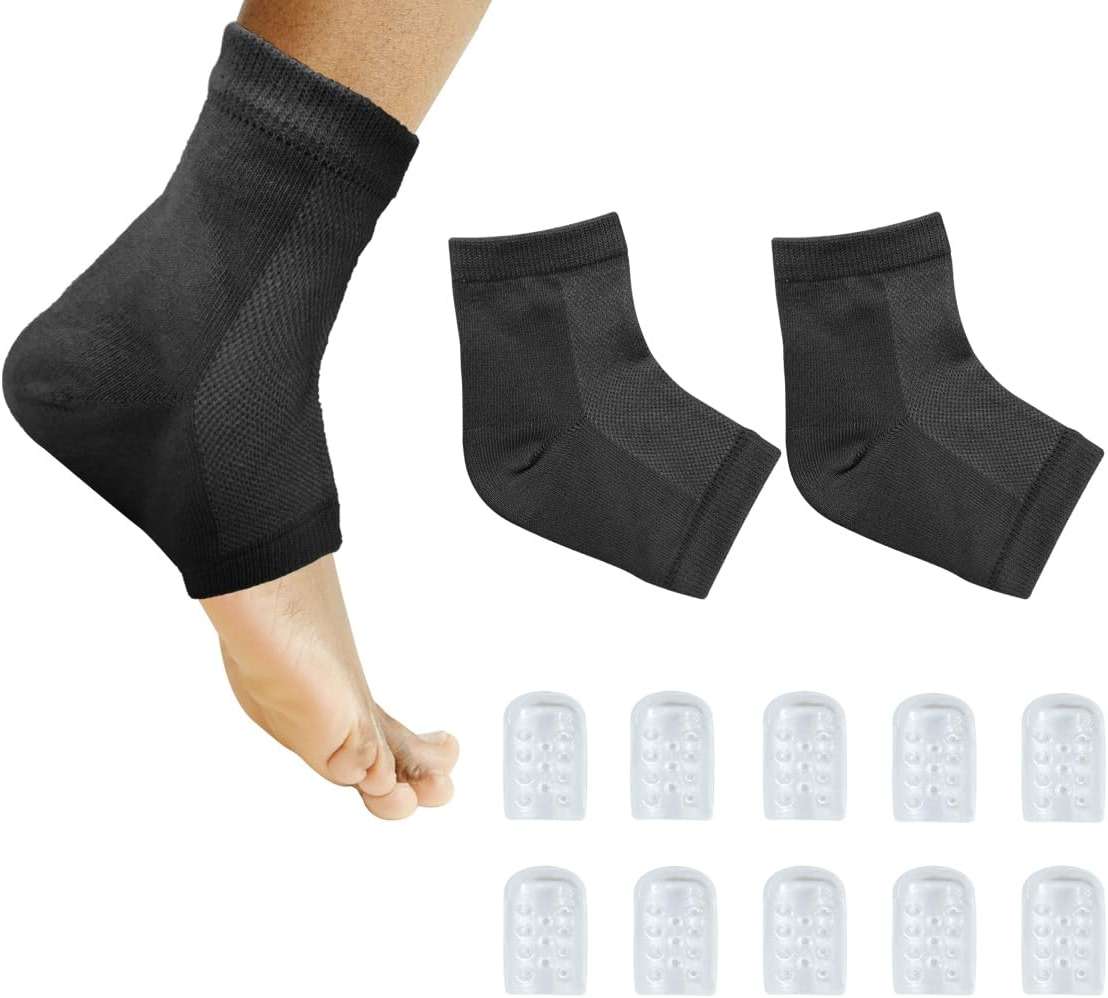 Moisturizing Heel Socks with Soft Gel Toe Protectors，Cracked Heel Repair Socks for Dry Cracked Feet，Toe Protectors Protects to Provide Relief from Missing or Ingrown Toenails，Blisters（Black） ﻿ - Image 1