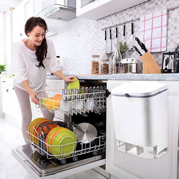 HomDSim 2.4 Gallon Compost Bin Hanging Trash Can with Lid Garbage Can Wall Mounted Trash Can with 3 Pack Disposable Bag for Kitchen,Cupboard, Bathroom, Under Sink,Counter Top (White) - Image 3