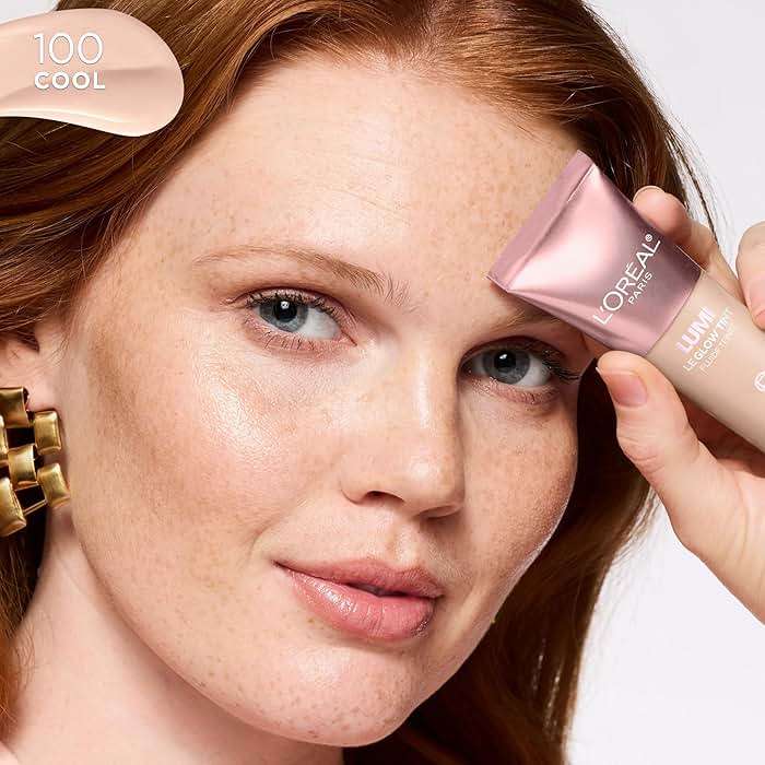 L'Oreal Paris Lumi Le Glow Tint Fluide Teinte, Lightweight Fluid Tint That Glow Like An Illuminator & Cover Like A Foundation, Cool/Froid 100, 0.84 Fl Oz - Image 4