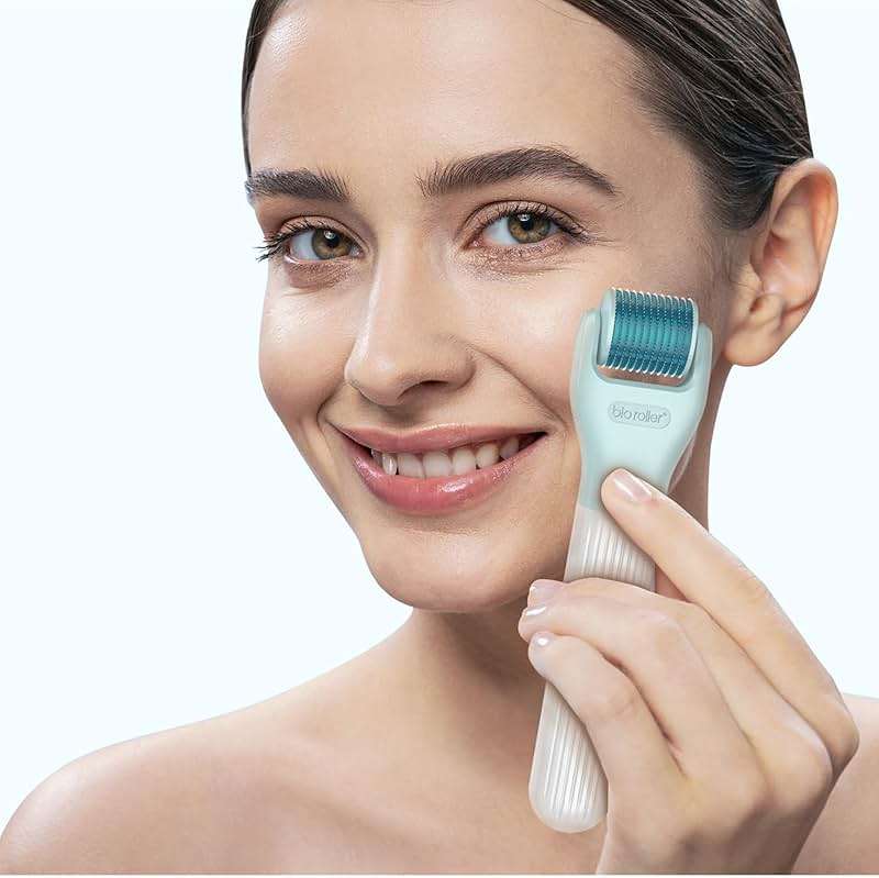 Gdbanlimi 10 in 1 Derma Roller Kit, 0.25mm Microneedling Roller Microneedle Derma Roller with, Facial Beauty Roller Skin Care Tools, 10 Replaceable Heads and Storage Case - Image 4
