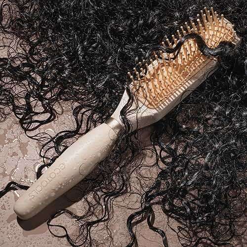 EcoTools Curl Activating Detangler Hairbrush, Gently Detangle Wet Hair, Style, Define, & Enhance Curly & Wavy Hair, Less Breakage & Fall Out, Renewable Bamboo, Vegan & Cruelty-Free, 1 Count - Image 5