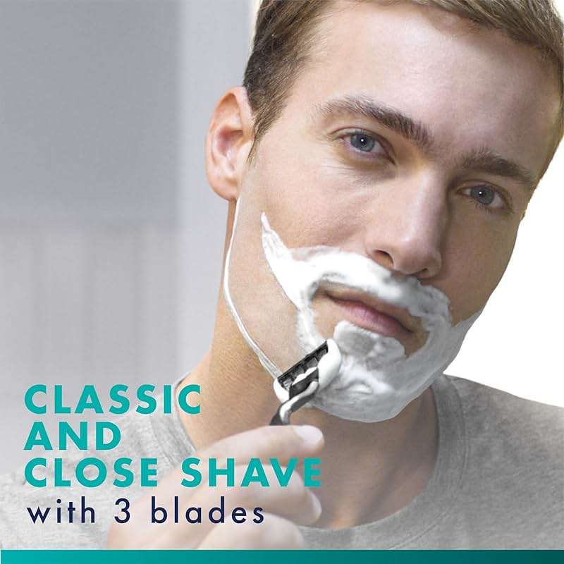 Gillette Mach3 Shaving Razor for Men, 1 Razor Gillette 3-Blade Handle for Men’s Grooming, 10 Razor Blade Refills, Lubrication Strip - Image 2