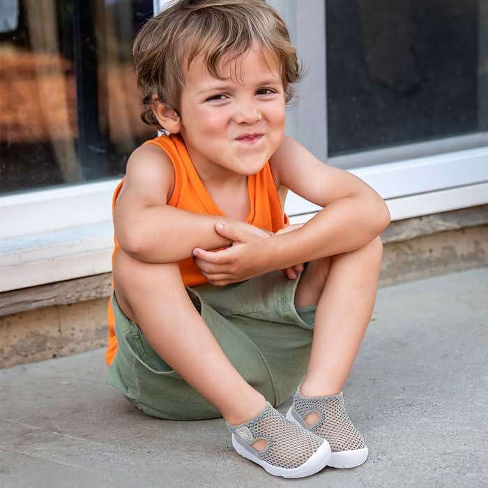 LeIsfIt Toddler Sandals Boys Girls Wide Sandals Kids Water Sandal Shoes Lightweight Barefoot Summer Shoes for Indoor Outdoor - Image 5