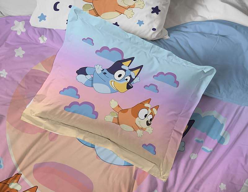 Jay Franco Bluey & Bingo Queen Comforter Set - 7 Piece Bedding Includes Sheet Set & Pillow Covers - Super Clouds & Stars Cozy Bedding - Image 5