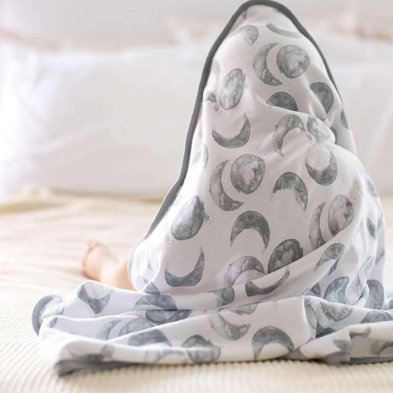 Burt's Bees Baby Infant Hooded Towels, Organic Cotton, Unisex Bath Essentials, Nursery Towel with Hood Set, 29 x 29 in, 2-Pack - Image 4