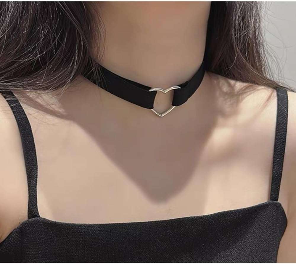 YOKER 10 Pcs Black Necklaces for Women Adjustable Layered Velvet Choker Set Classic Gothic Tattoo Lace Chokers - Image 6