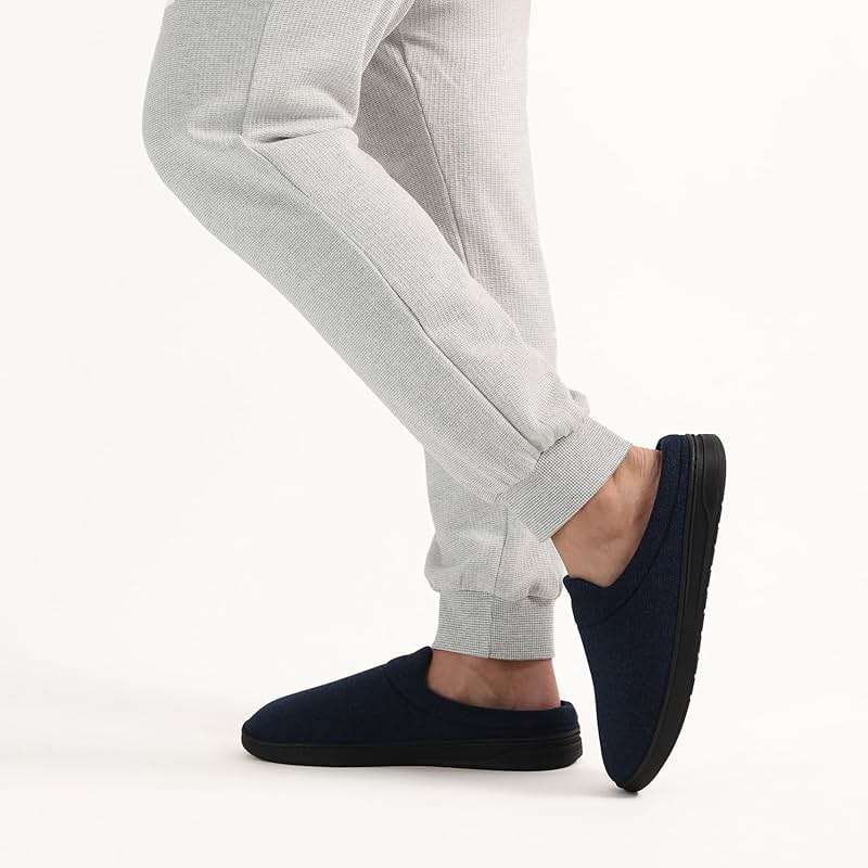 isotoner Men's Indoor/Outdoor Heathered Knit Brady Clog Slippers With Memory Foam Comfort and Heel Support - Image 6