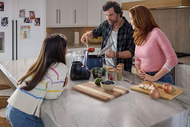 Hallmark Channel 3-Movie Collection: Branching Out… - Image 3