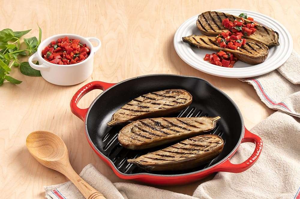 Le Creuset Enameled Cast Iron Signature Deep Round Grill, 9.75", Licorice - Image 2