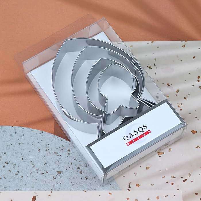 Goldfish Cookie Cutter Set - 5 inch, 4 inch, 3 inch, 2 inch - 4 Piece Simple Fish Cookie Cutters Shapes Molds - Stainless Steel - Image 2