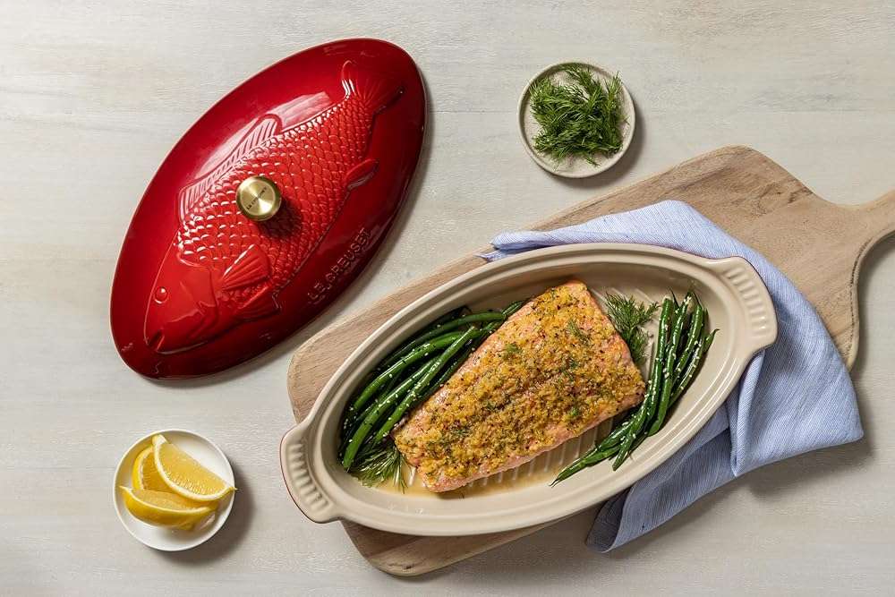 Le Creuset Stoneware Heritage Fish Baker, 1.7 qt., White - Image 6