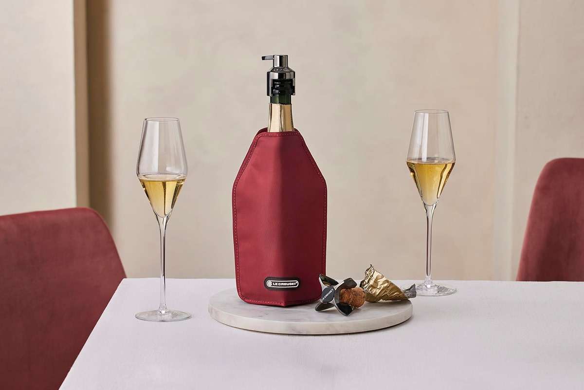 Le Creuset Wine Cooler Sleeve, Burgundy - Image 3