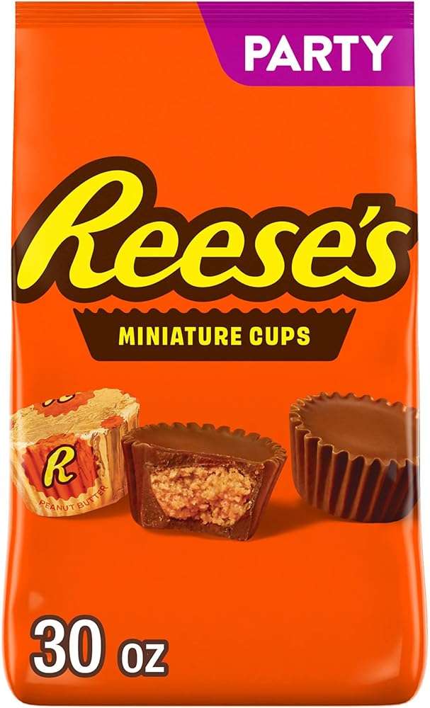REESE'S Miniatures Milk Chocolate Peanut Butter Cups, Candy Party Pack, 30 oz - Image 1