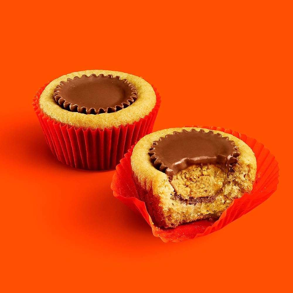 REESE'S Miniatures Milk Chocolate Peanut Butter Cups, Candy Party Pack, 30 oz - Image 6