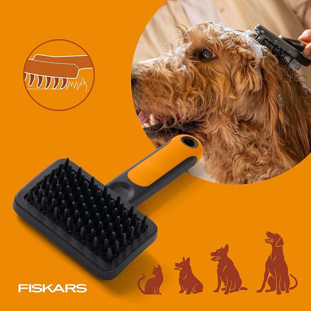 Fiskars Pet, Cat and Dog Brush, Fine Bristles & SoftGrip Handle for Gentle Grooming and Deshedding, Cat and Dog Supplies, Orange/Black - Image 9