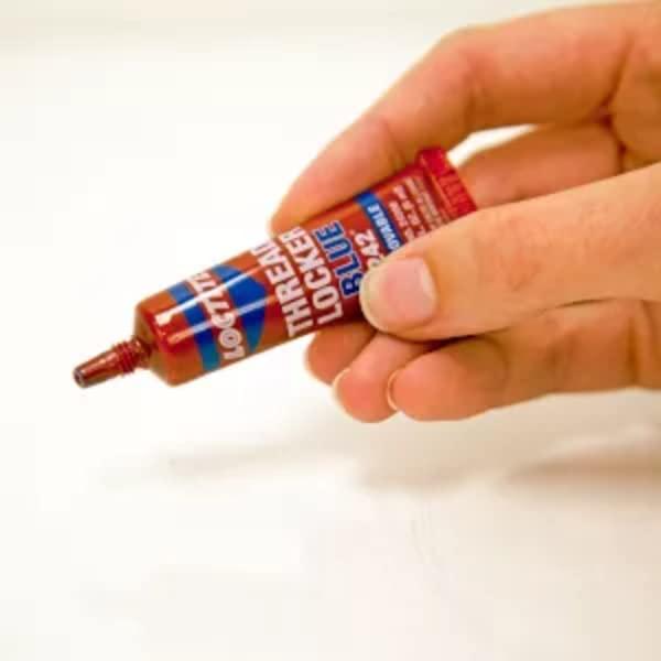 Loctite Threadlocker Blue 242 - Removable Thread Lock Glue for Nuts, Bolts, & Fasteners, Medium Strength Screw Glue to Prevent Loosening & Corrosion - 6 ml, 1 Pack - Image 6