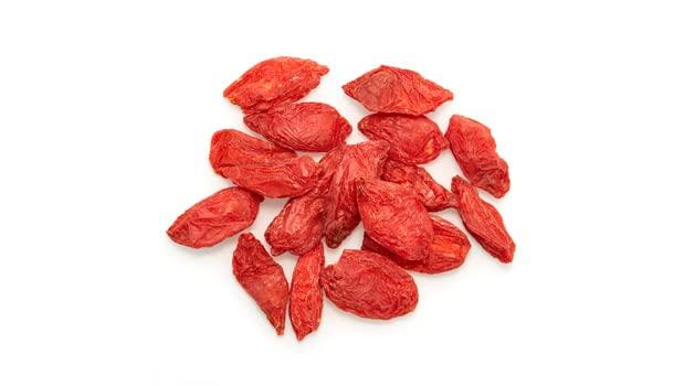 Yupik Organic Dried Goji Berries, 2.2 lb, Gluten-Free, Non-GMO, Vegan, Dried Fruits, Wolfberries, Sulphite-Free, Superfood, High in Vitamin A and C, Source of Fiber, Healthy Snacks, Ideal for Baking - Image 3
