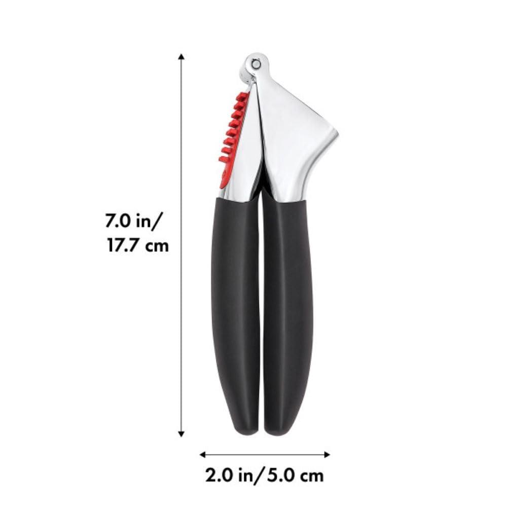 OXO Good Grips Heavy Duty Garlic Press, Die-Cast Zinc, Black - Image 2