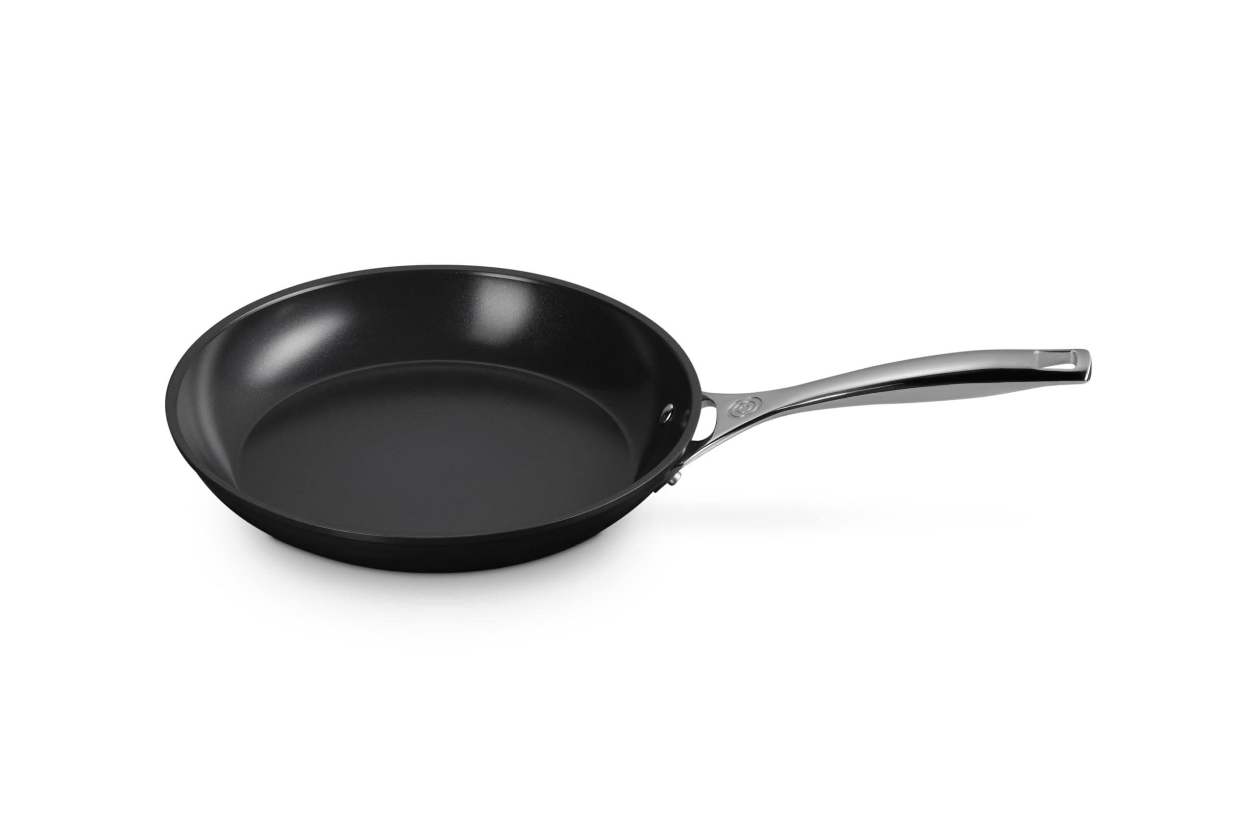 Le Creuset Essential Non-stick Ceramic 2 Pc. Frying Pan Set - Image 3