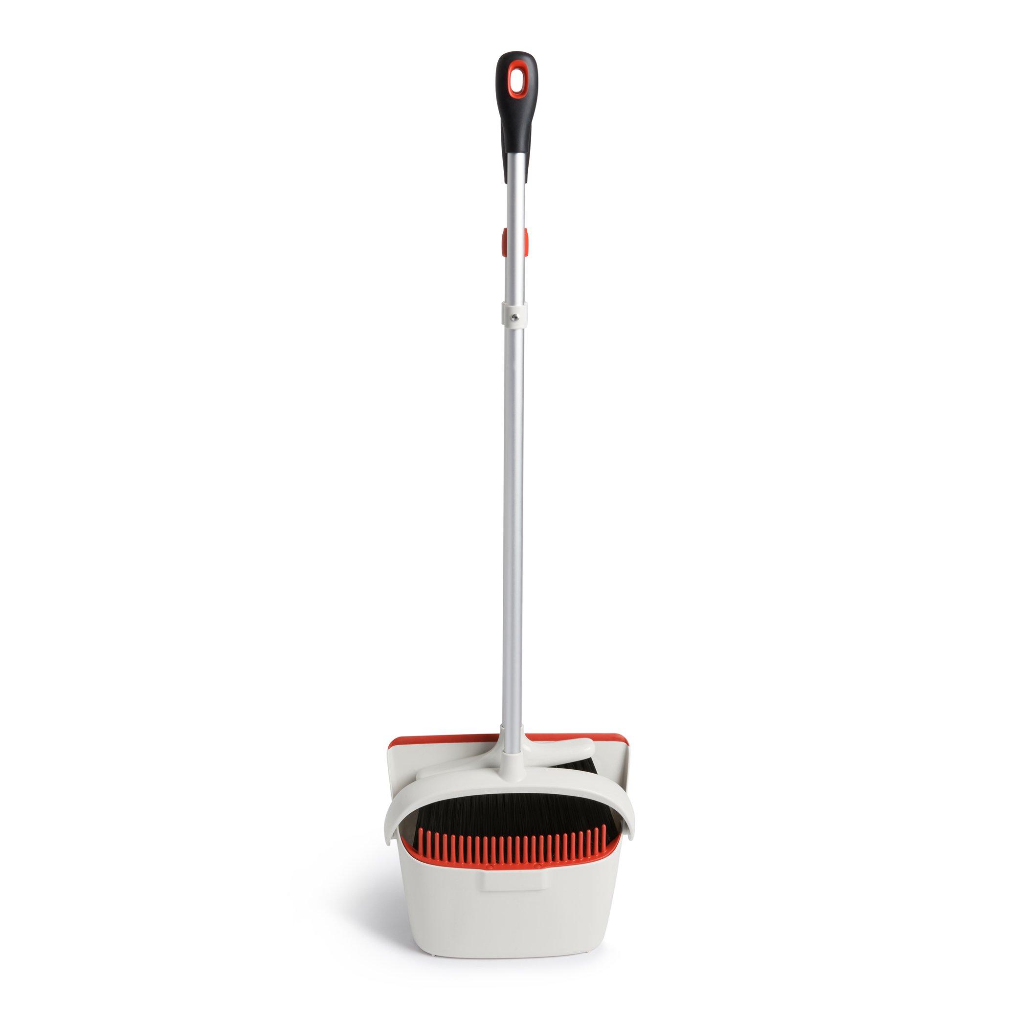 OXO Good Grips Large Sweep Set with Extendable Broom,8.5" - 12" - Image 10