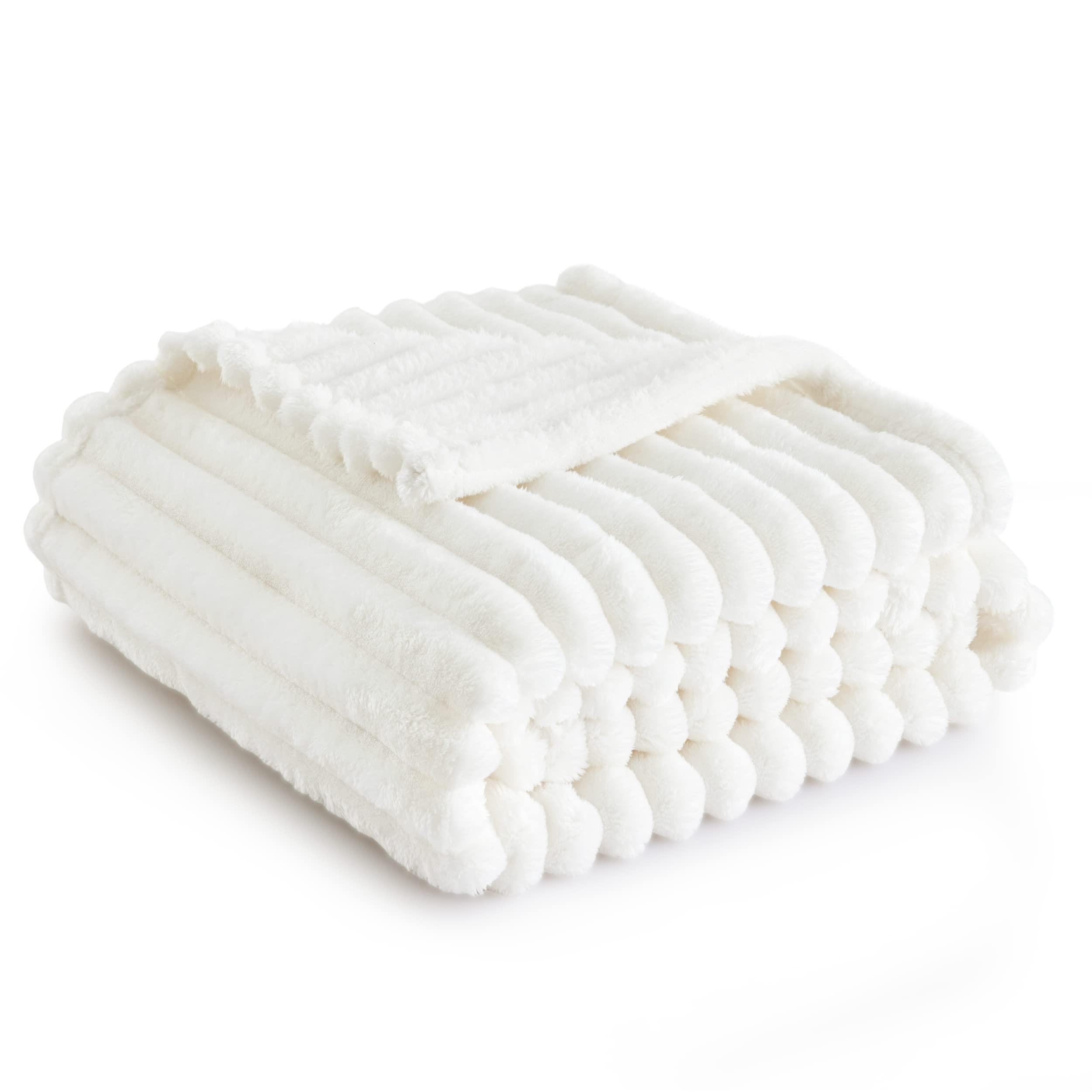 Bedsure White Throw Blanket for Couch - GentleSoft Cozy Blanket for Women, Cute Fleece Throws for Girls, Room Home Dorm Decor, Birthday Gifts for Women Men Mom Teacher Gifts, Off White, 50x60 Inches