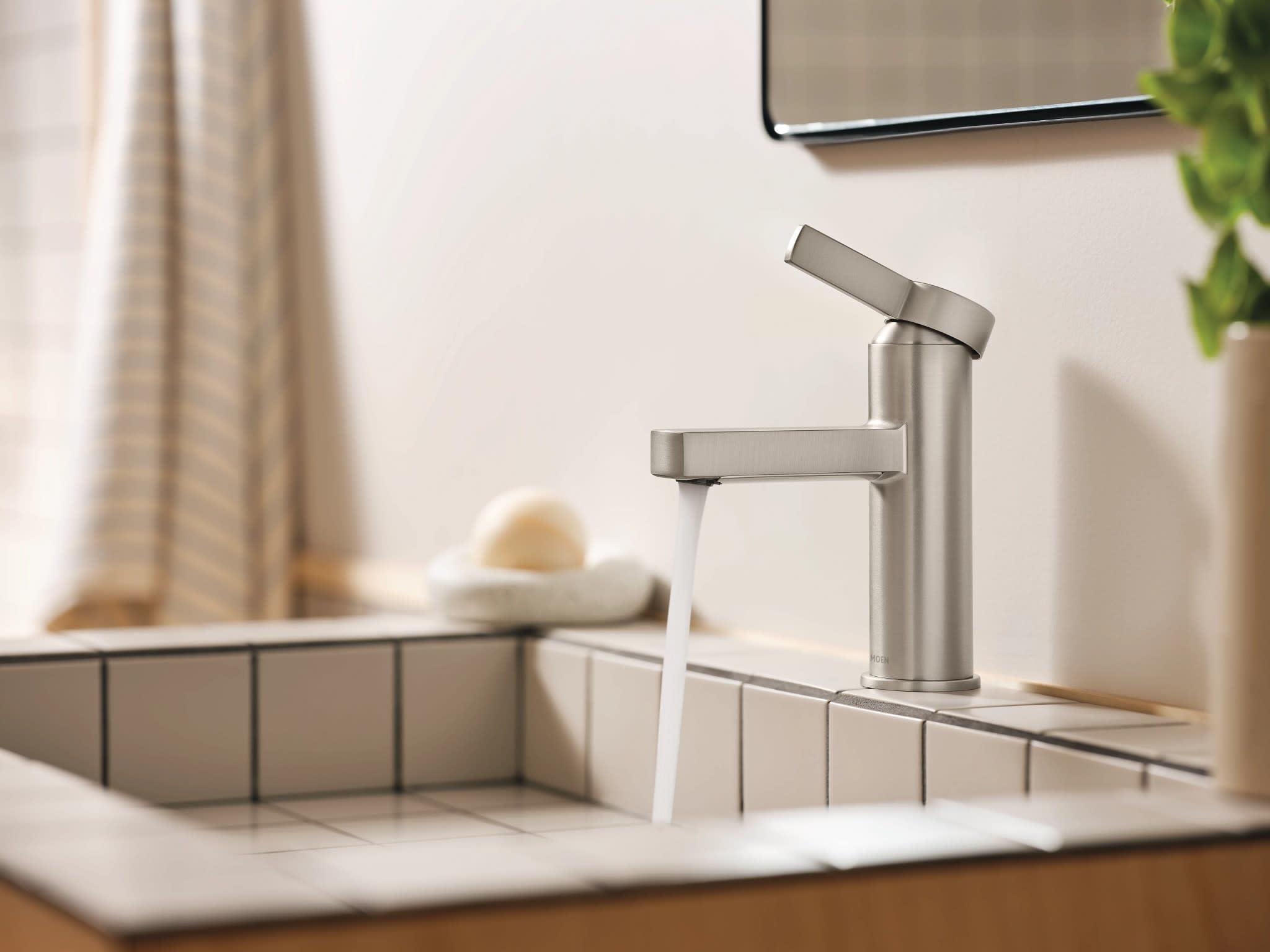 Moen Beric Spot Resist Nickel Modern One-Handle Single Hole Bathroom Faucet with Drain Assembly and Optional Deckplate for Your Bath Sink, 84774SRN - Image 4