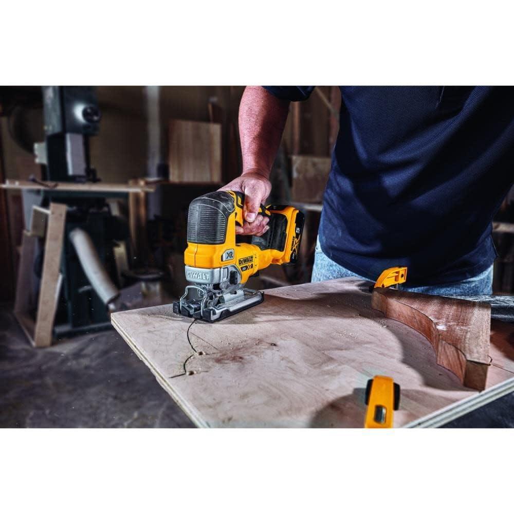 DEWALT 20V MAX XR Jig Saw, 3,200 Blade Speed, Cordless, Brushless Motor, LED Light, Bare Tool Only (DCS334B) - Image 4