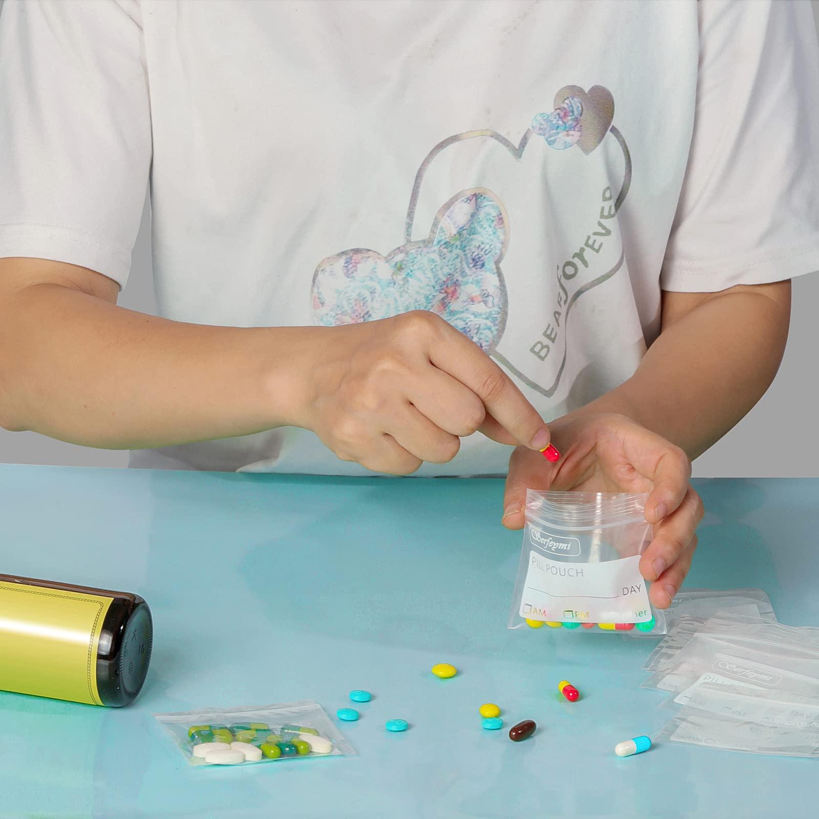 Serfeymi Pill Pouch Bags for Travel Pack of 120 BPA Free 3 x 2.75 inch Reusable Pill Pouches for Medicine with Write on Label Clear Ziplock Seal Waterproof AM PM Pill Baggies for Medicine Organizer - Image 3