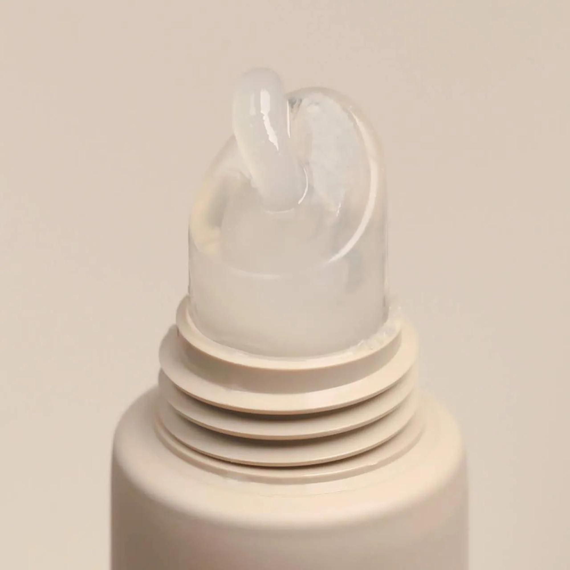 Summer Fridays Lip Butter Balm - Conditioning Lip Mask and Lip Balm for Instant Moisture, Shine and Hydration - Sheer-Tinted, Soothing Lip Care - Vanilla (.5 Oz) - Image 9