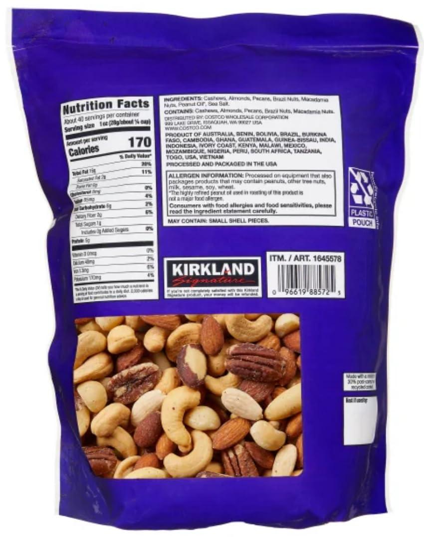 Signature's Kirkland Fancy Mixed Nuts, 40 Ounce - Image 2