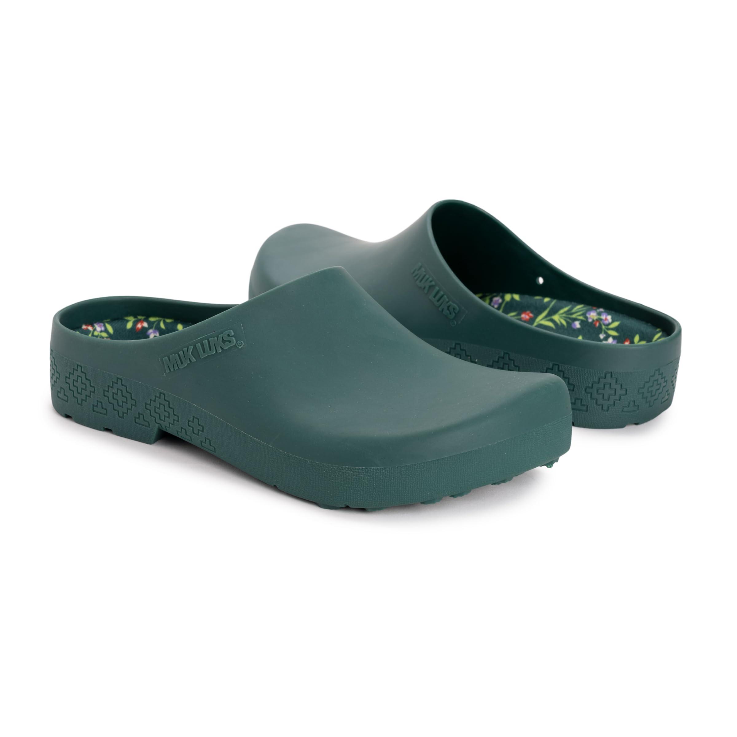 MUK LUKS Women's Garden Clog and Glove Set Sandal - Image 9