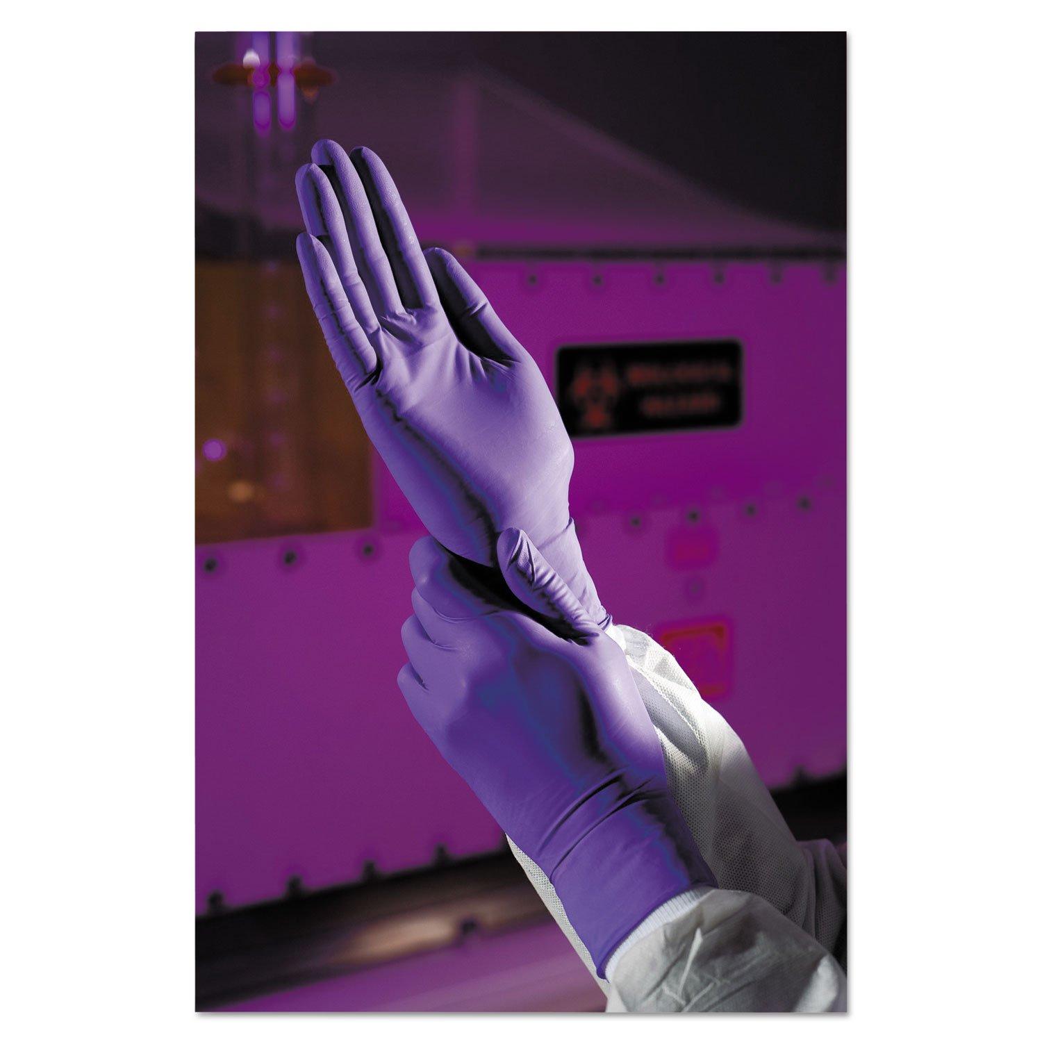 Halyard Health 55080 Purple Nitrile Exam Gloves, X-Small, 6 mil, Purple, 100/Box - Image 2
